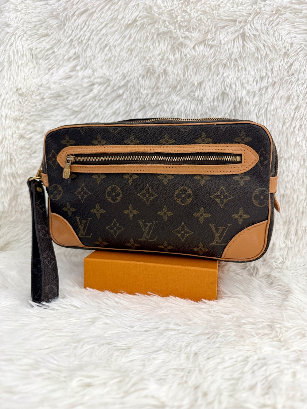 Vintage LOUIS VUITTON Monogram Marly Dragonne GM Clutch Bag  Brown Authentic